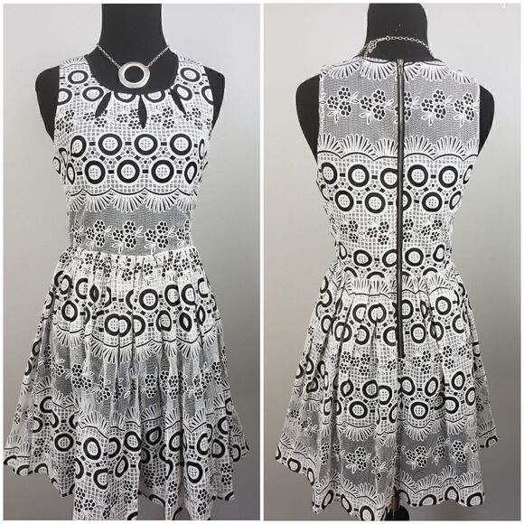 Alya Dresses & Skirts - Alya Black and White Beauty!